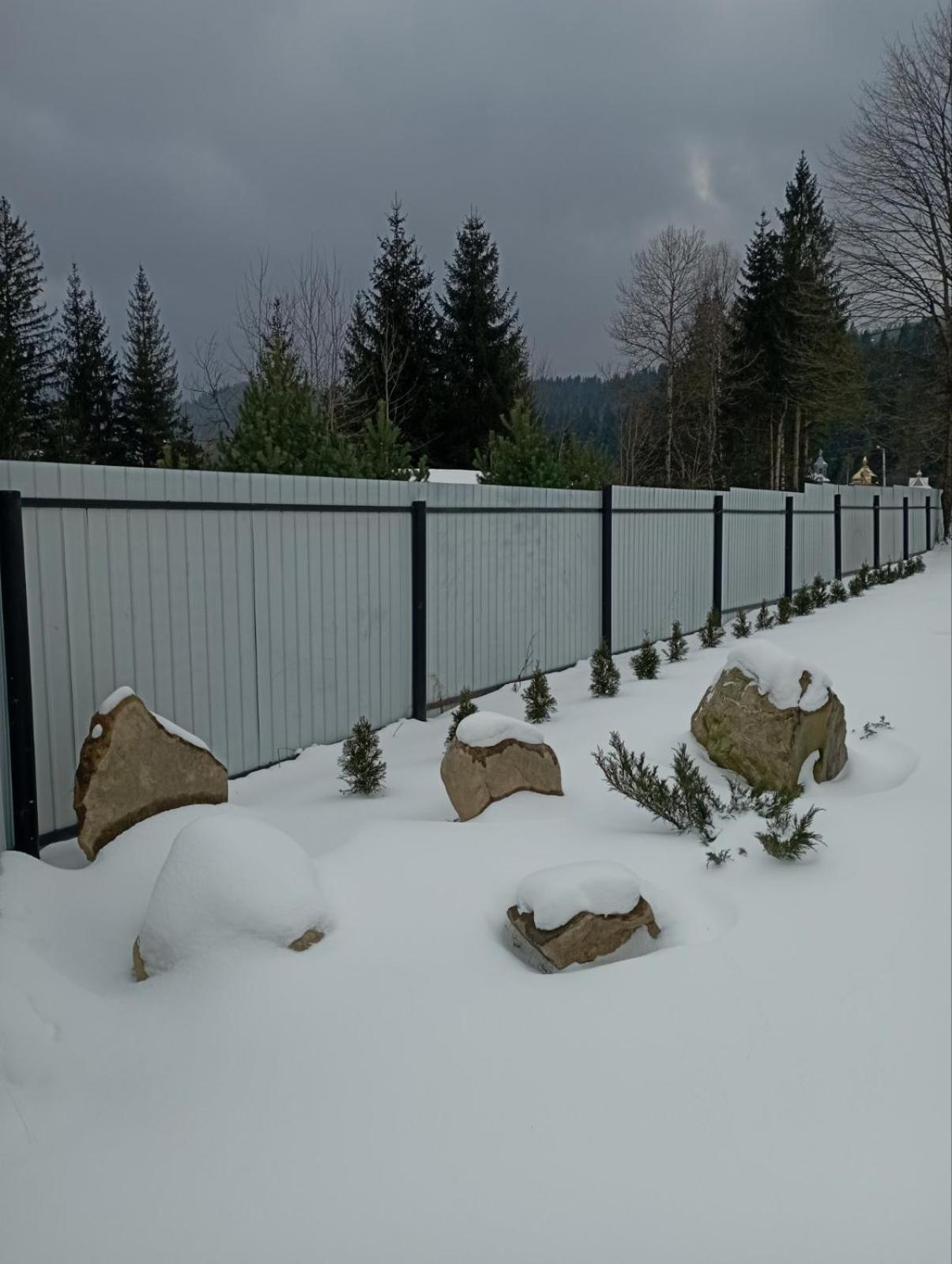U Anastasii I Sofii Bilya Richki Guest House Mykulychyn Bilik gambar