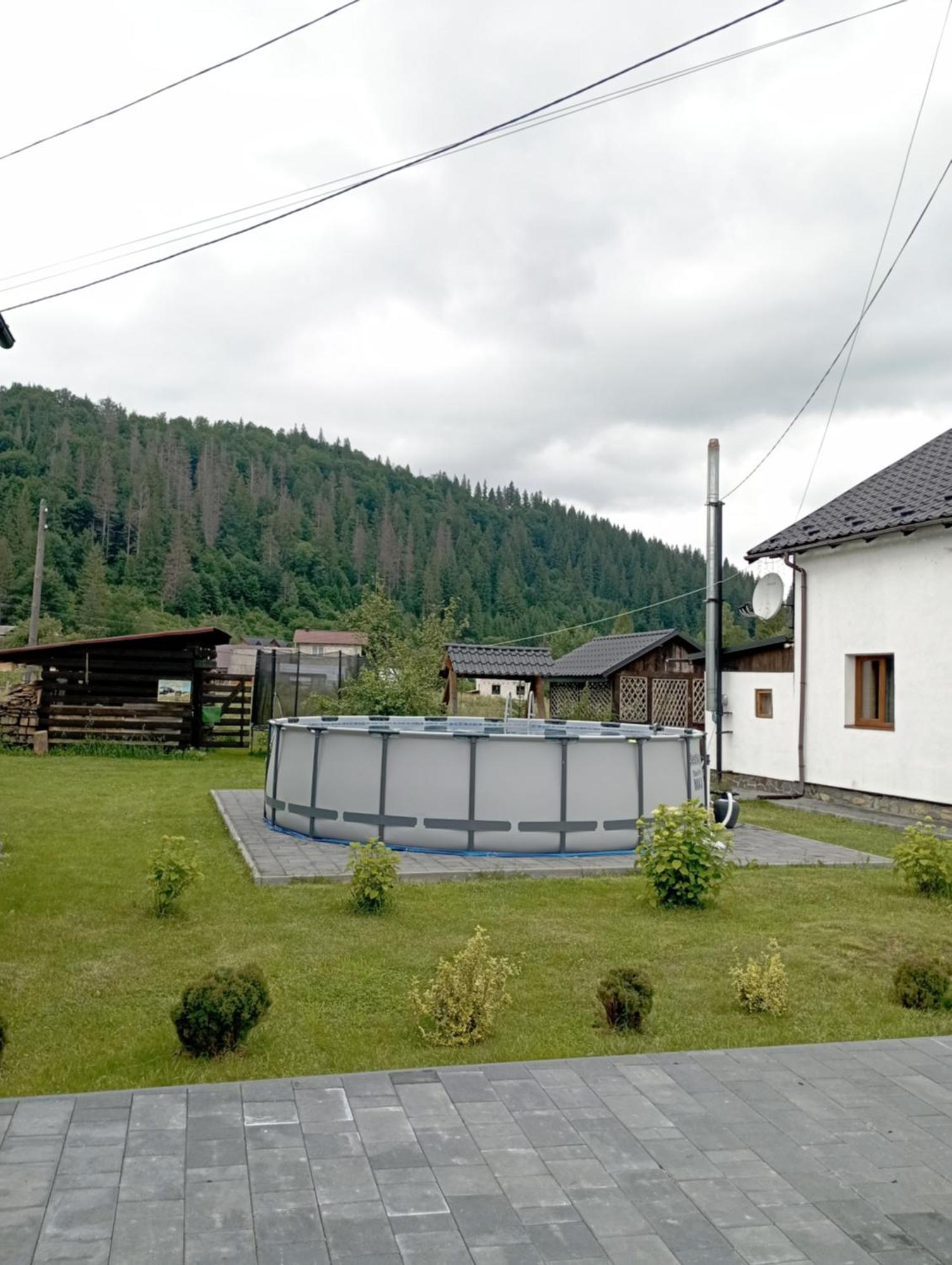 U Anastasii I Sofii Bilya Richki Guest House Mykulychyn Luaran gambar